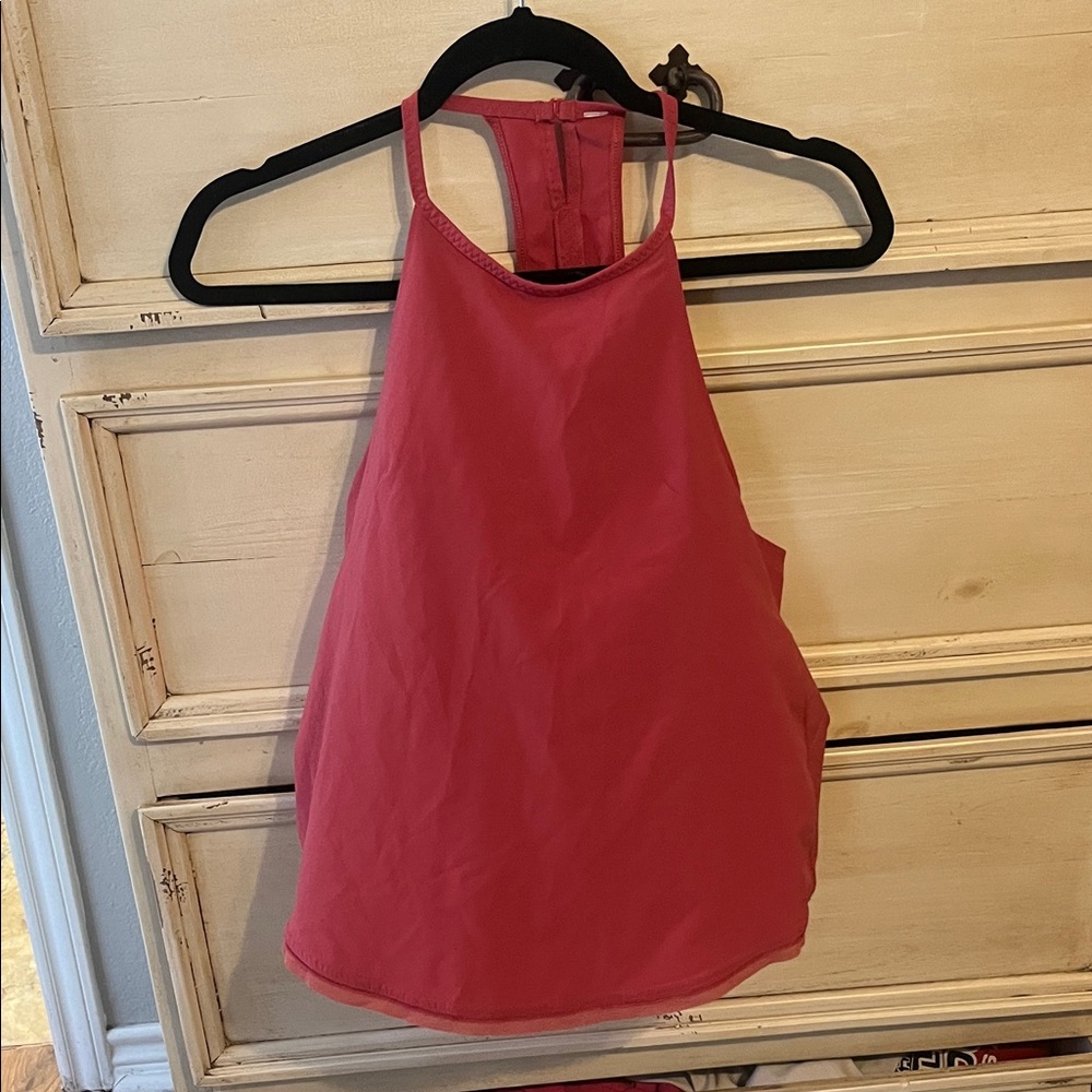 Lululemon Athletica coral Tank Top/sports bra size 6